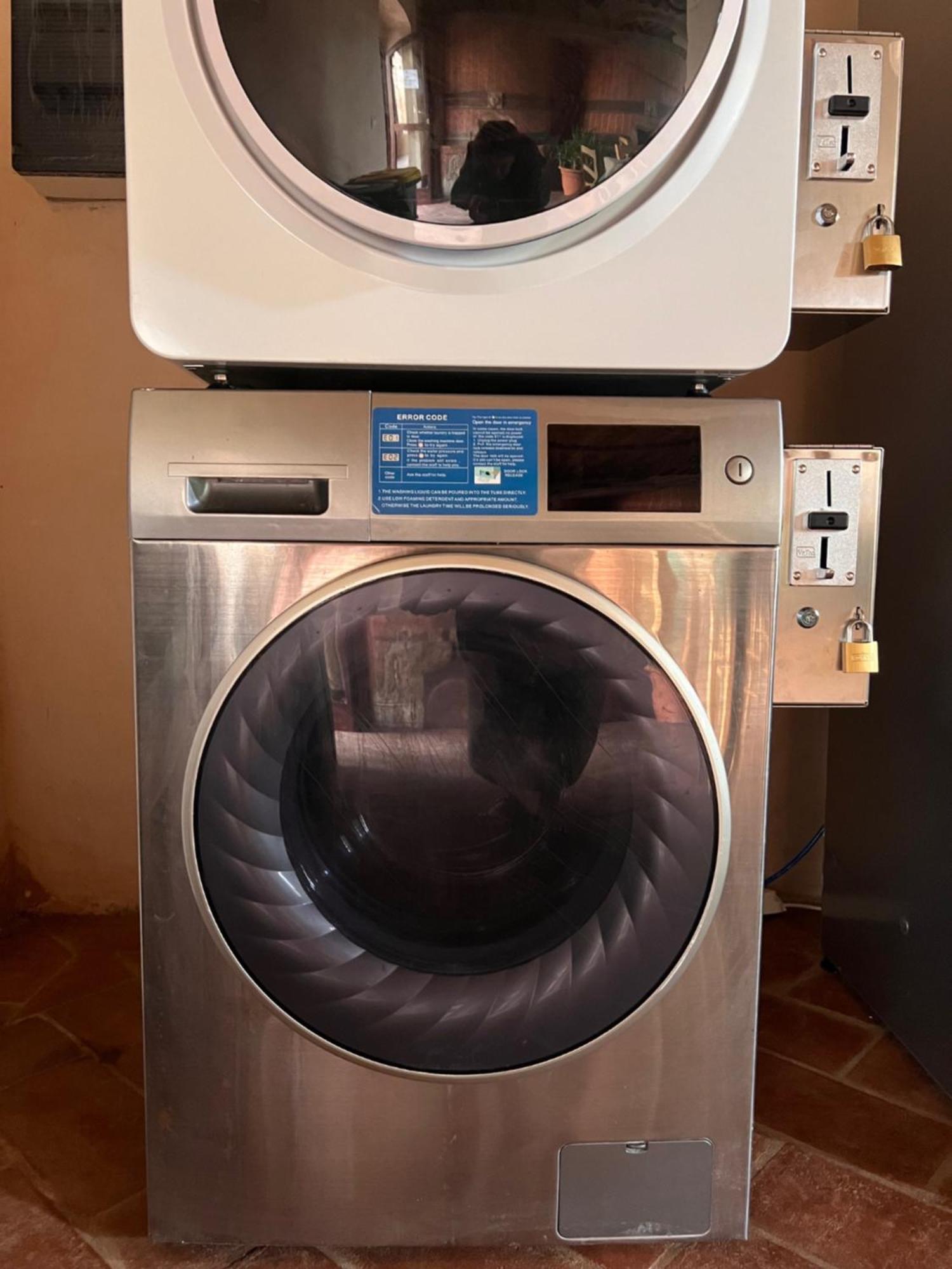 Ostello Contessa Ava Dei Lambardi Monteriggioni Luaran gambar