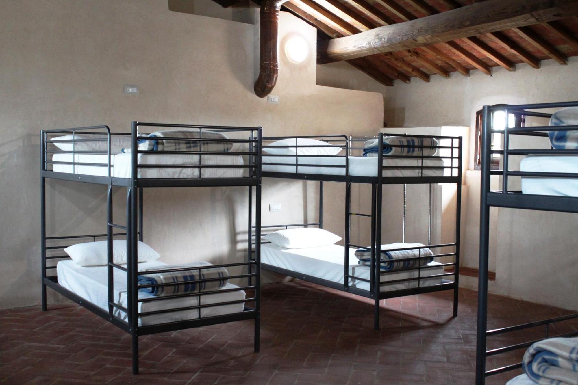 Ostello Contessa Ava Dei Lambardi Monteriggioni Luaran gambar